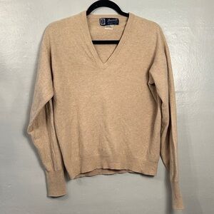Vintage Drumohr 100% Cashmere Vneck Sweater Camel Size Large